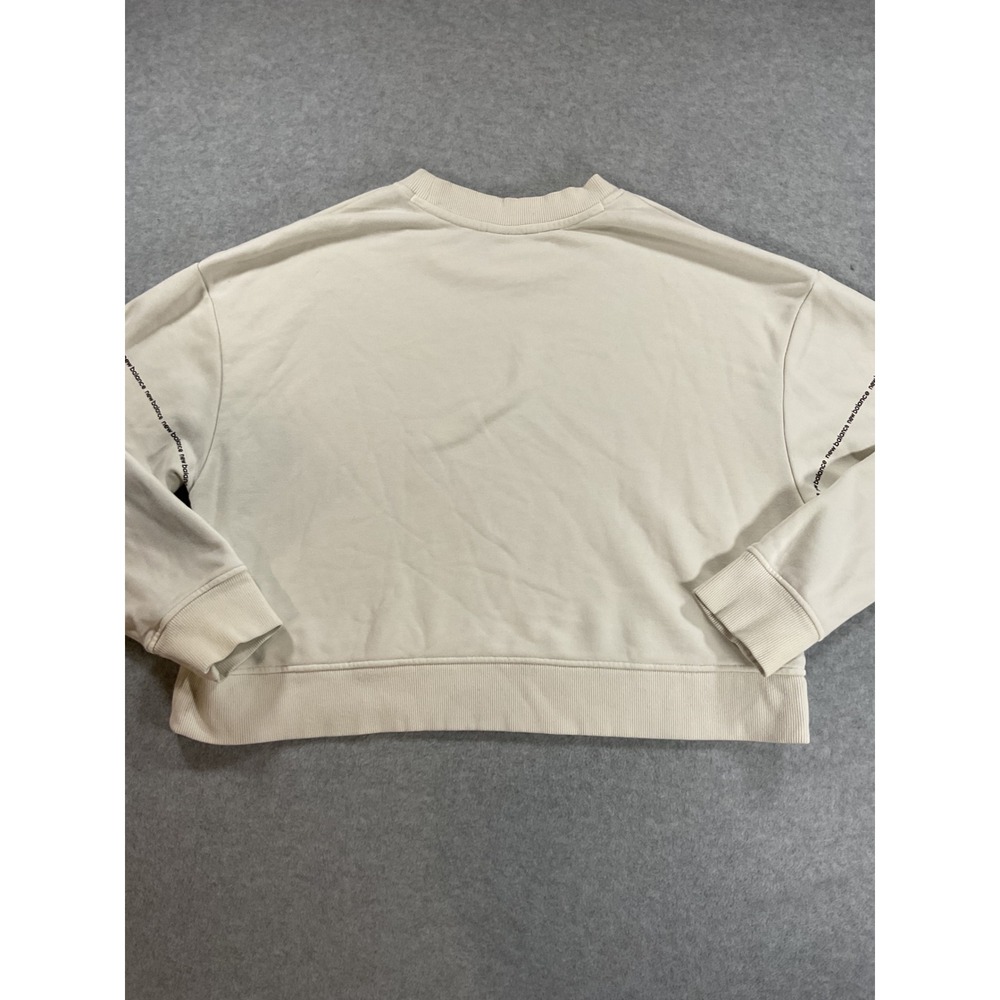New Balance Women Cream Cropped Sweatshirt Logo Tape Sleeve Pullover Medium 2385 - Picture 5 of 8
